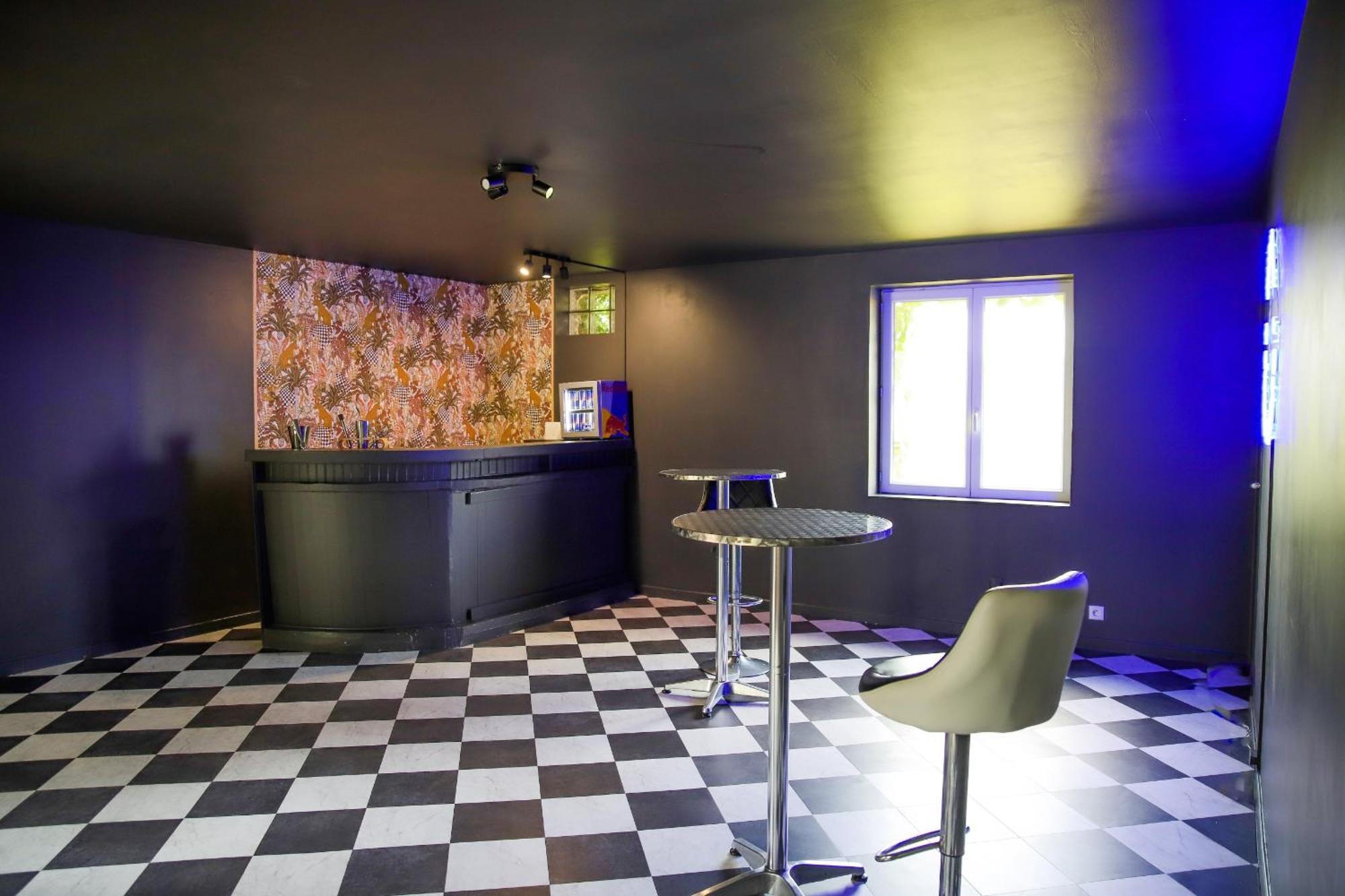 Crazy Villa Champs Corons 61 - Interior Heated Pool - 2H From Paris - 30P Les Menus Eksteriør billede